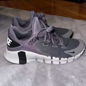 Nike Metcons men’s size 9 women’s 10.5